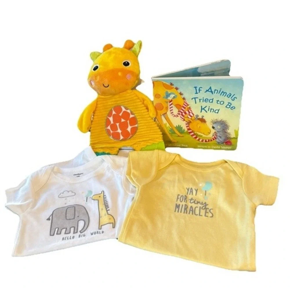 Unisex Baby Shower Gift Box, Newborn Essentials Bedtime Present, Infant Gift Set